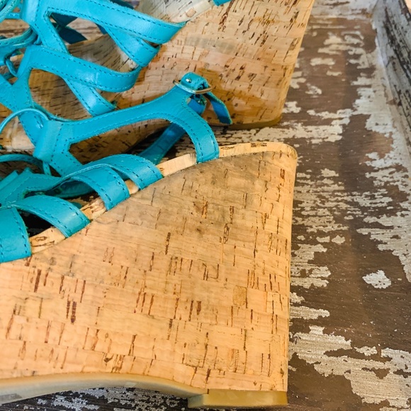 ALDO TURQUOISE ANKLE WRAP WEDGES 7 - Picture 8 of 8